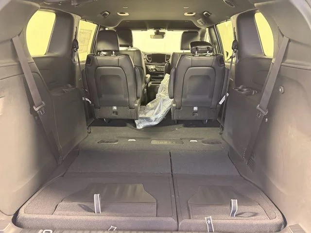 New 2026 White Chrysler LX image 12