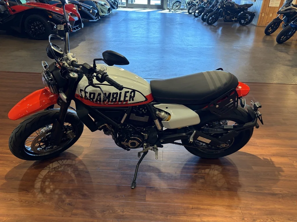 Used 2023 WHRE Ducati  image 3