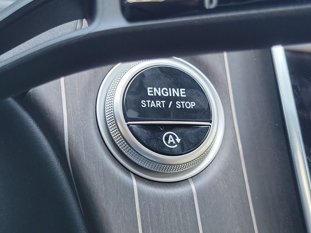 New 2026 Polar White Mercedes-Benz E 450 image 28