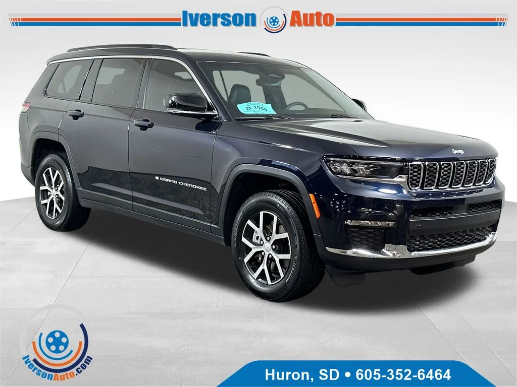 Used 2025 Black Jeep Limited image 1