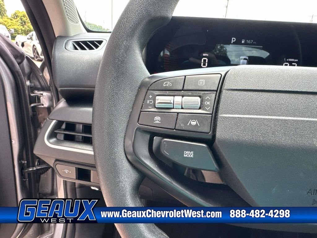 Used 2025 Gray Kia LXS image 41
