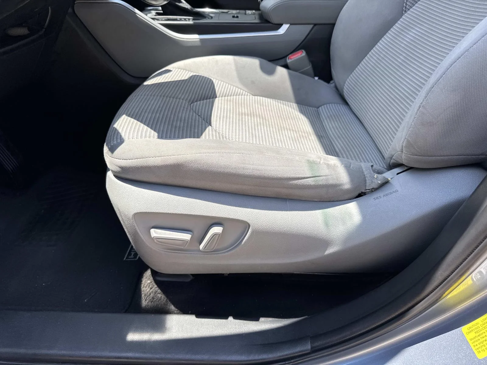 Used 2021 Moon Dust Toyota L image 16