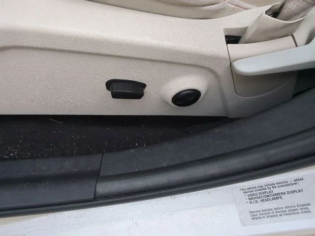 Used 2013 White Dodge Crew image 11
