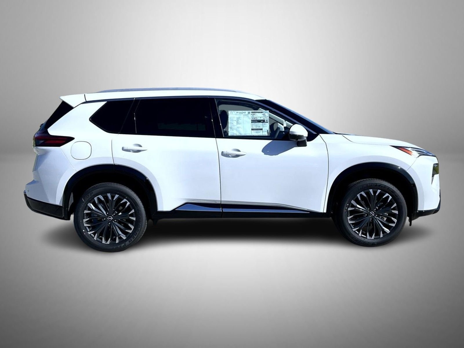 New 2026 Everest White Pearl TriCoat Nissan Platinum image 4