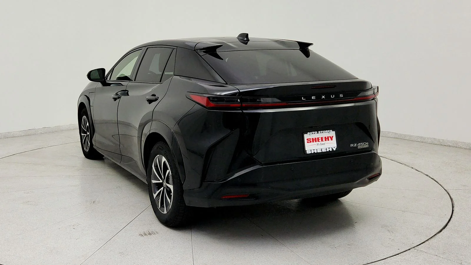 Used 2023 Black Lexus 450e Premium image 5