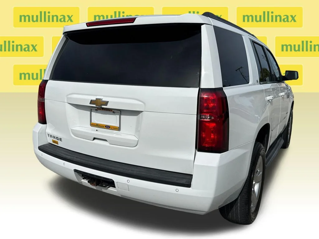 Used 2017 White Chevrolet LT image 4