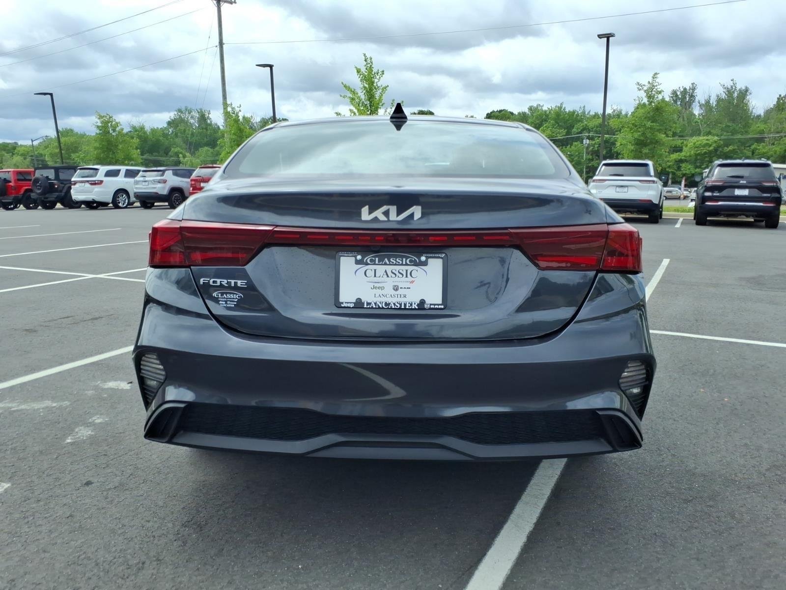Used 2024 Gravity Gray Kia LXS image 15