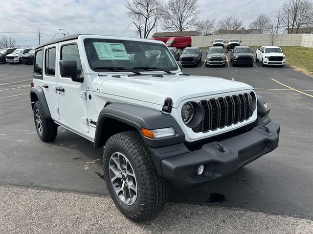 New 2026 Bright White Clear-Coat Exterior Paint Jeep Sport S image 4