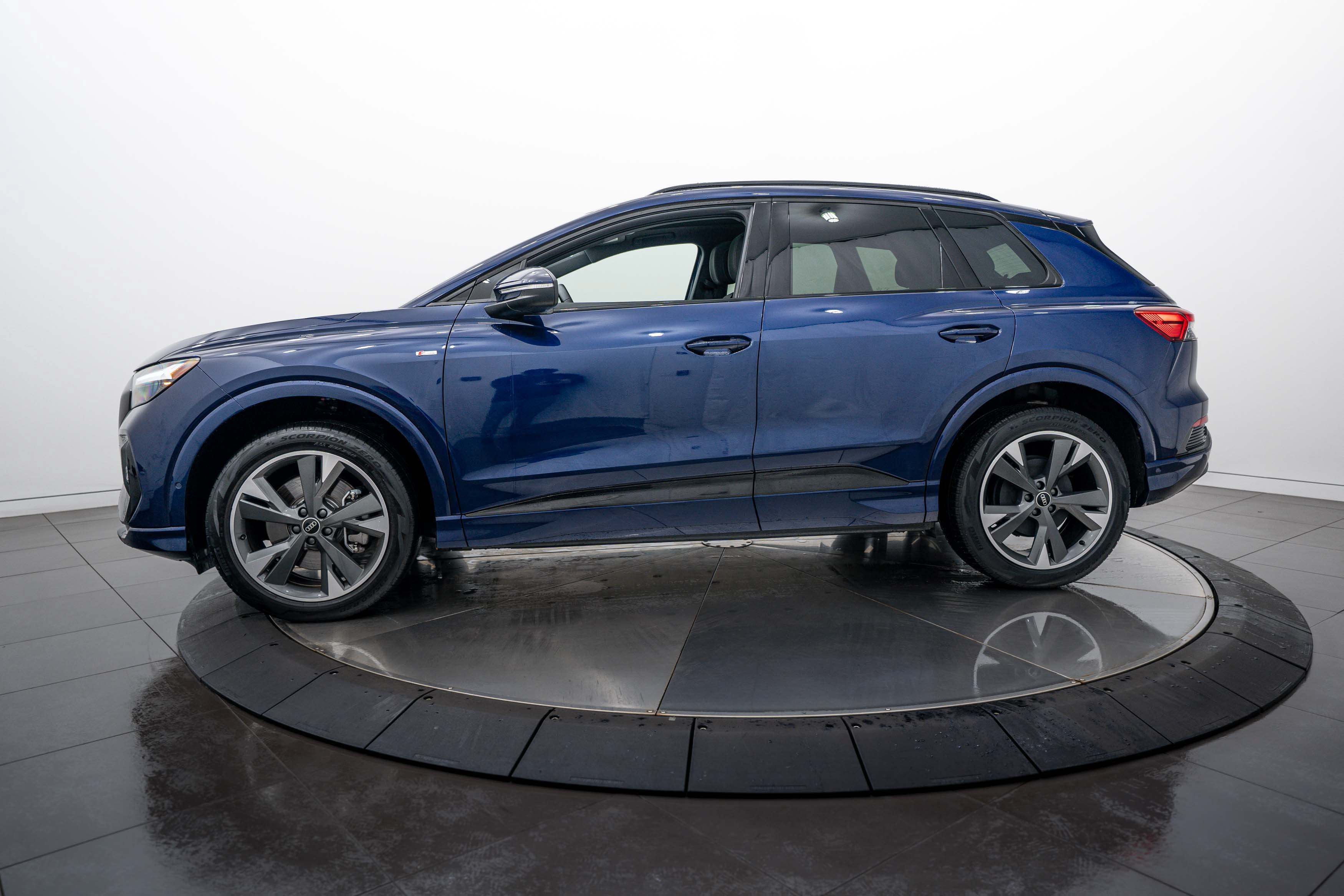 Certified Used 2024 Navarra Blue Metallic Audi Premium Plus image 6