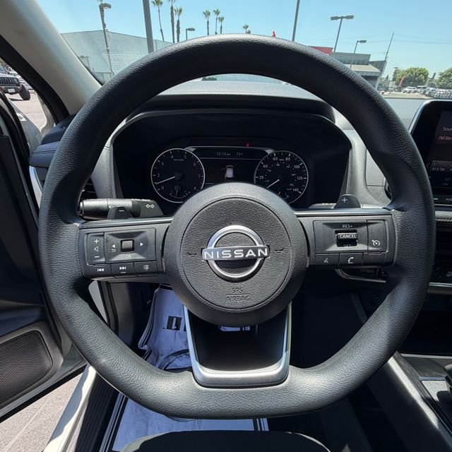 Used 2024 White Nissan S image 22