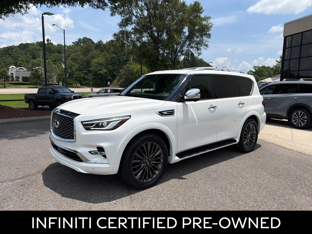 Certified Used 2023 Moonstone White INFINITI Sensory image 5