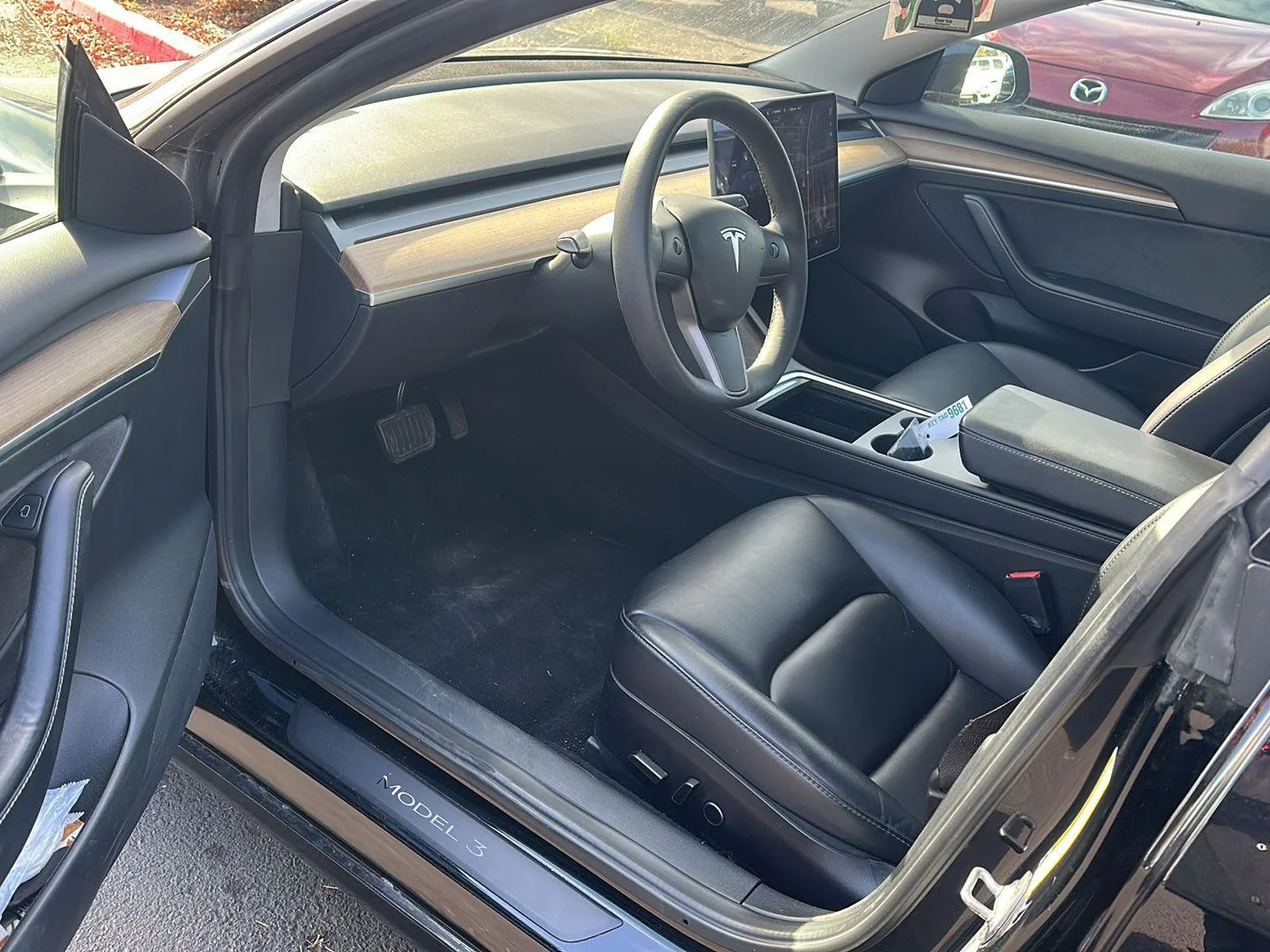 Used 2021 Solid Black Tesla Long Range image 8
