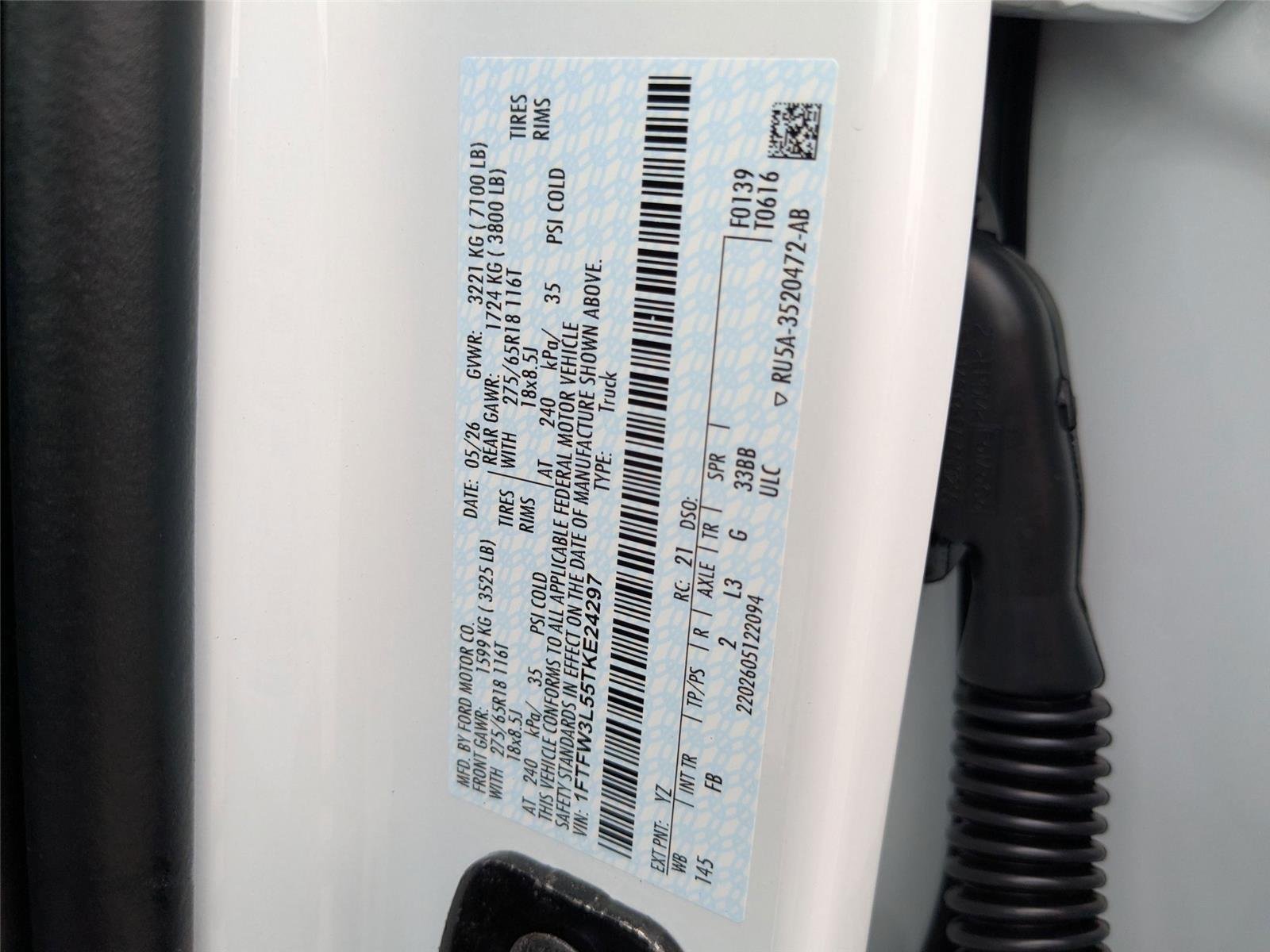 New 2026 Oxford White Ford XLT image 36