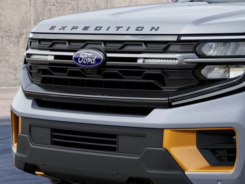 New 2027 Glacier Gray Metallic Tri-Coat Ford Tremor® image 17