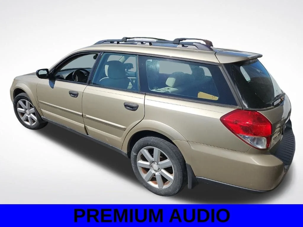 Used 2008 Gold Subaru 2.5i image 4