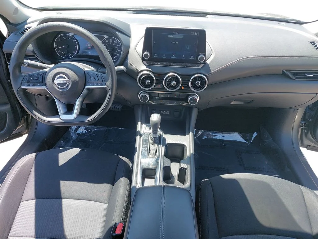 Used 2024 Gray Nissan SV image 9