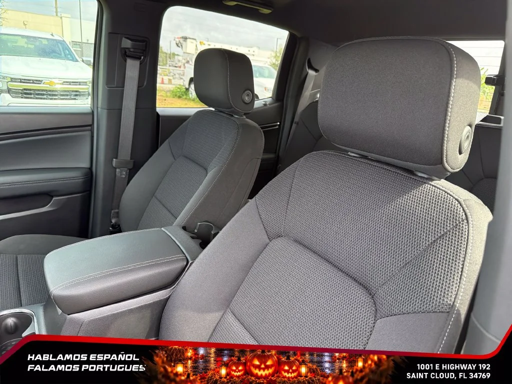 New 2026 Sterling Metallic GMC Elevation image 15