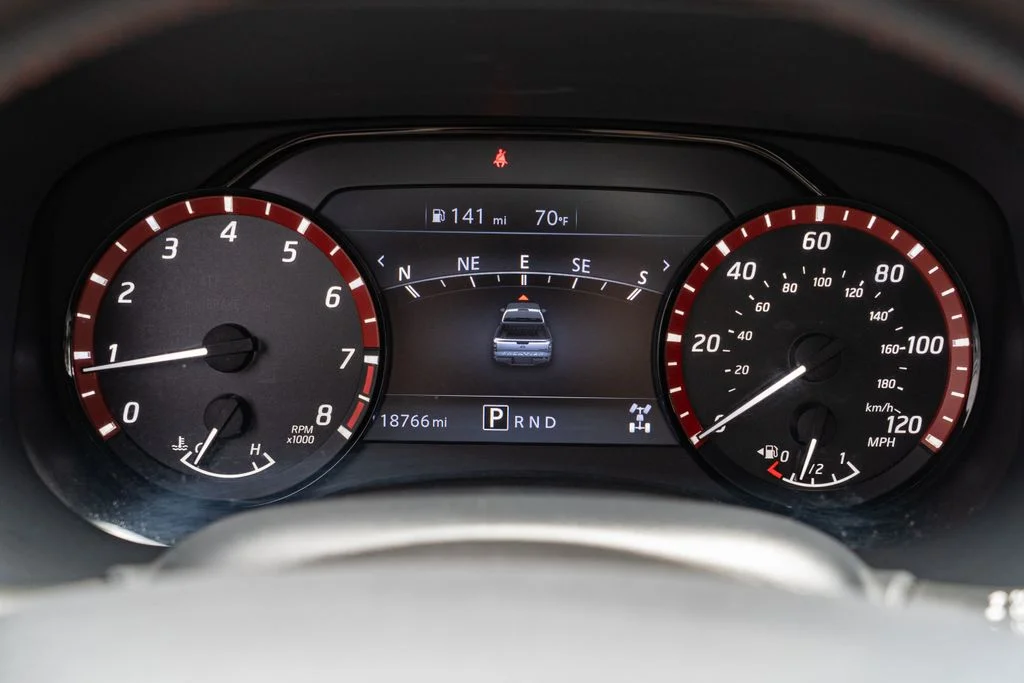 Used 2022 Black Nissan PRO-4X image 15