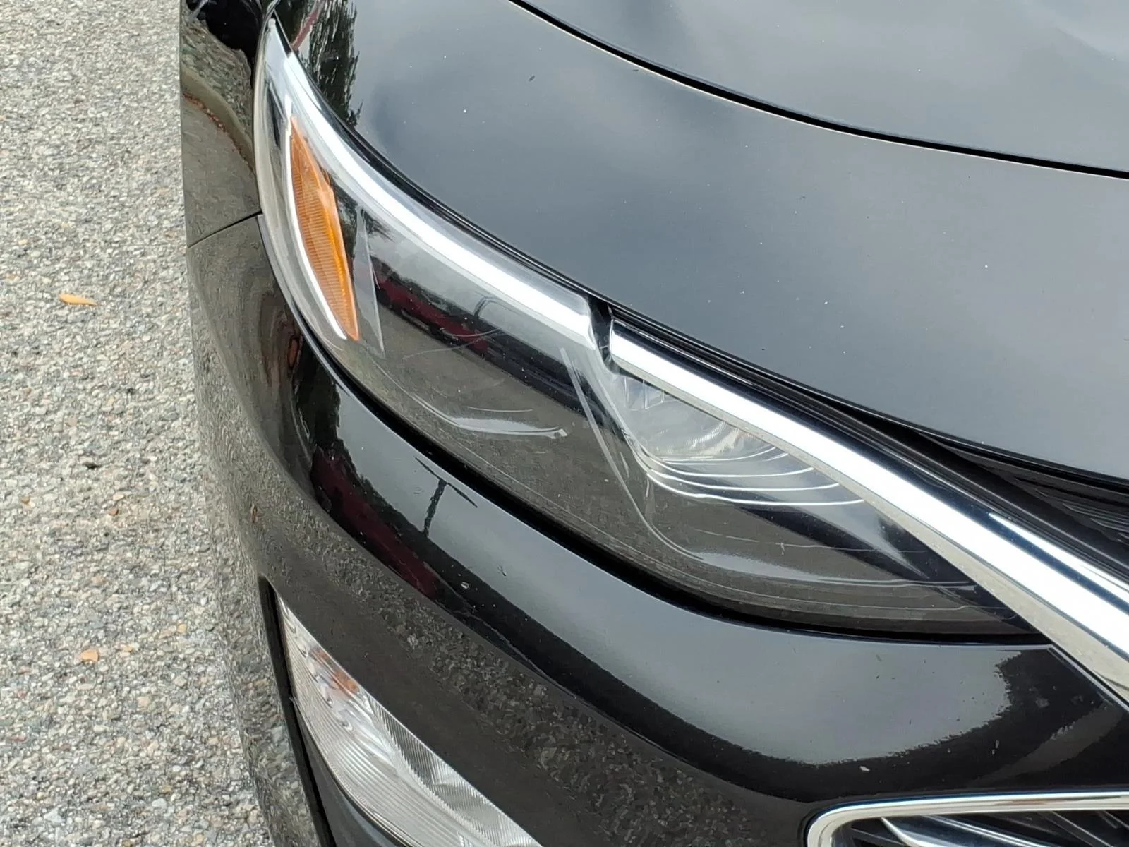 Used 2025 Mosaic Black Metallic Chevrolet LT image 6