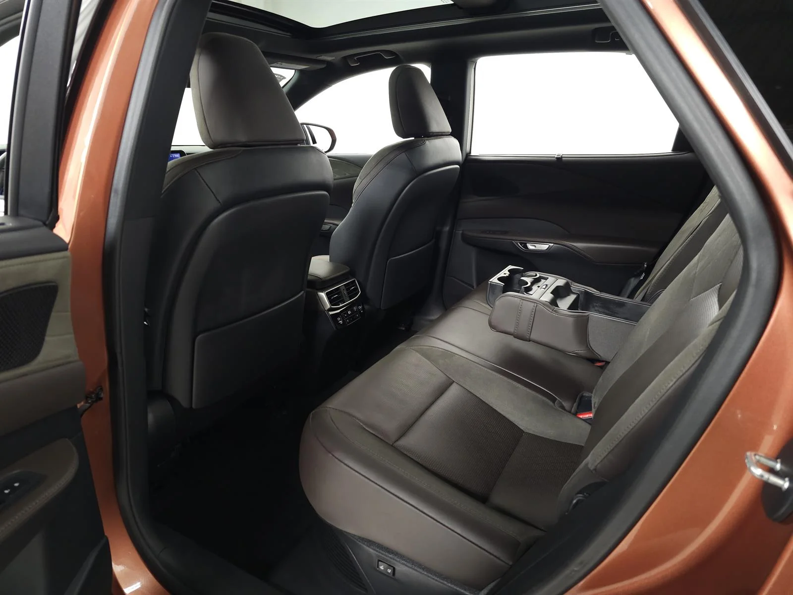 2023 Lexus RX Hybrid 350h - Photo 32