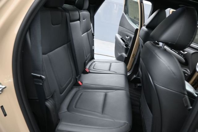 Used 2023 Beige Hyundai Limited image 12