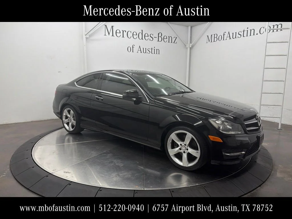 Used 2015 Black Mercedes-Benz C 350 image 1