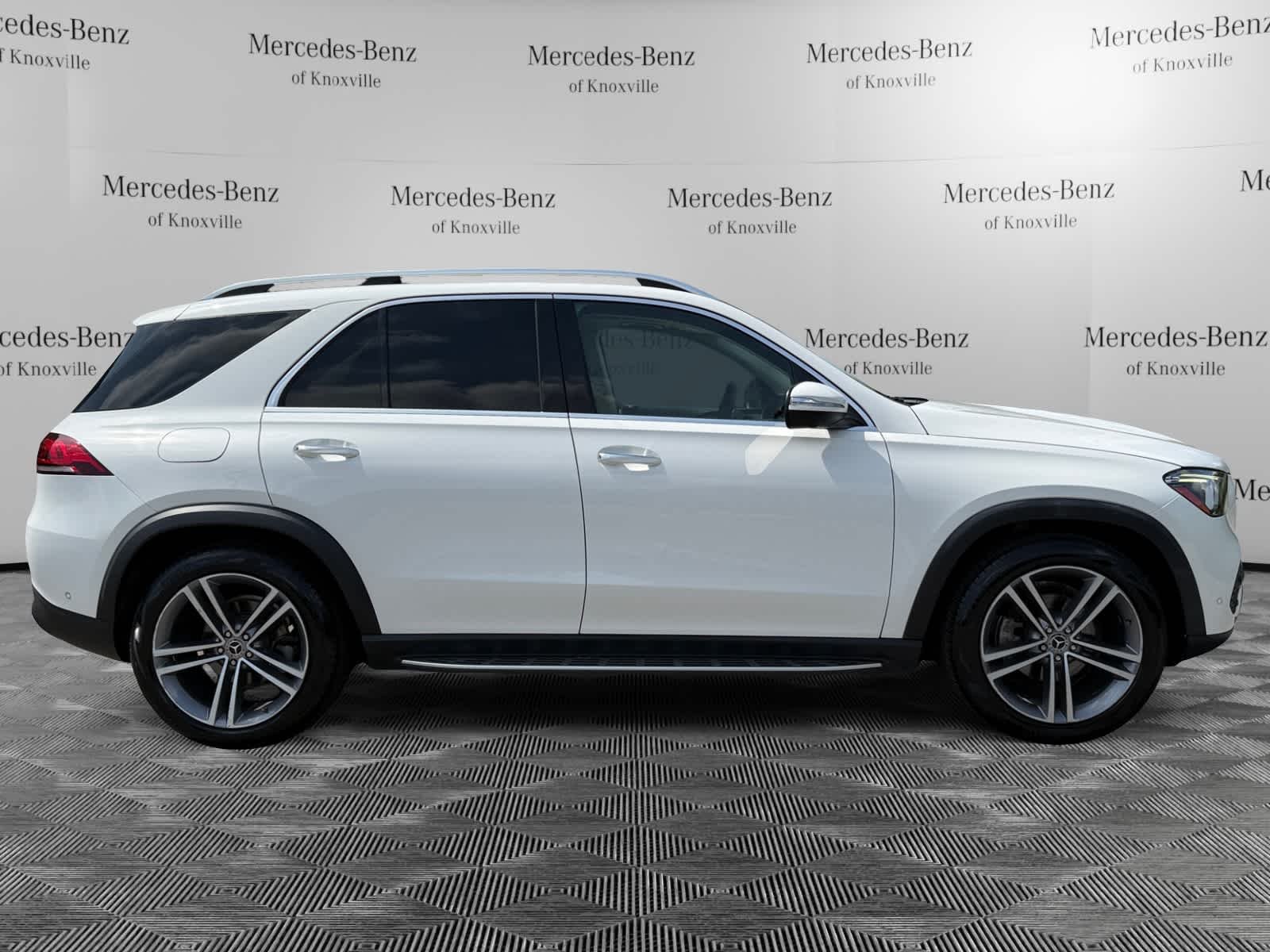 Used 2020 Polar White Mercedes-Benz GLE 350 image 6