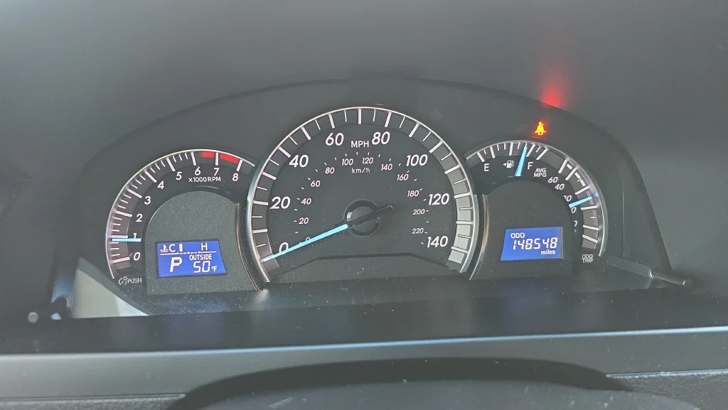 Used 2014 Gray Toyota SE image 20