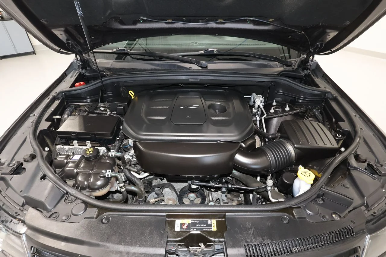 Used 2021 Gray Jeep Laredo X image 18