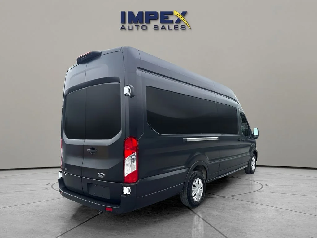 Used 2023 White Ford Base image 5
