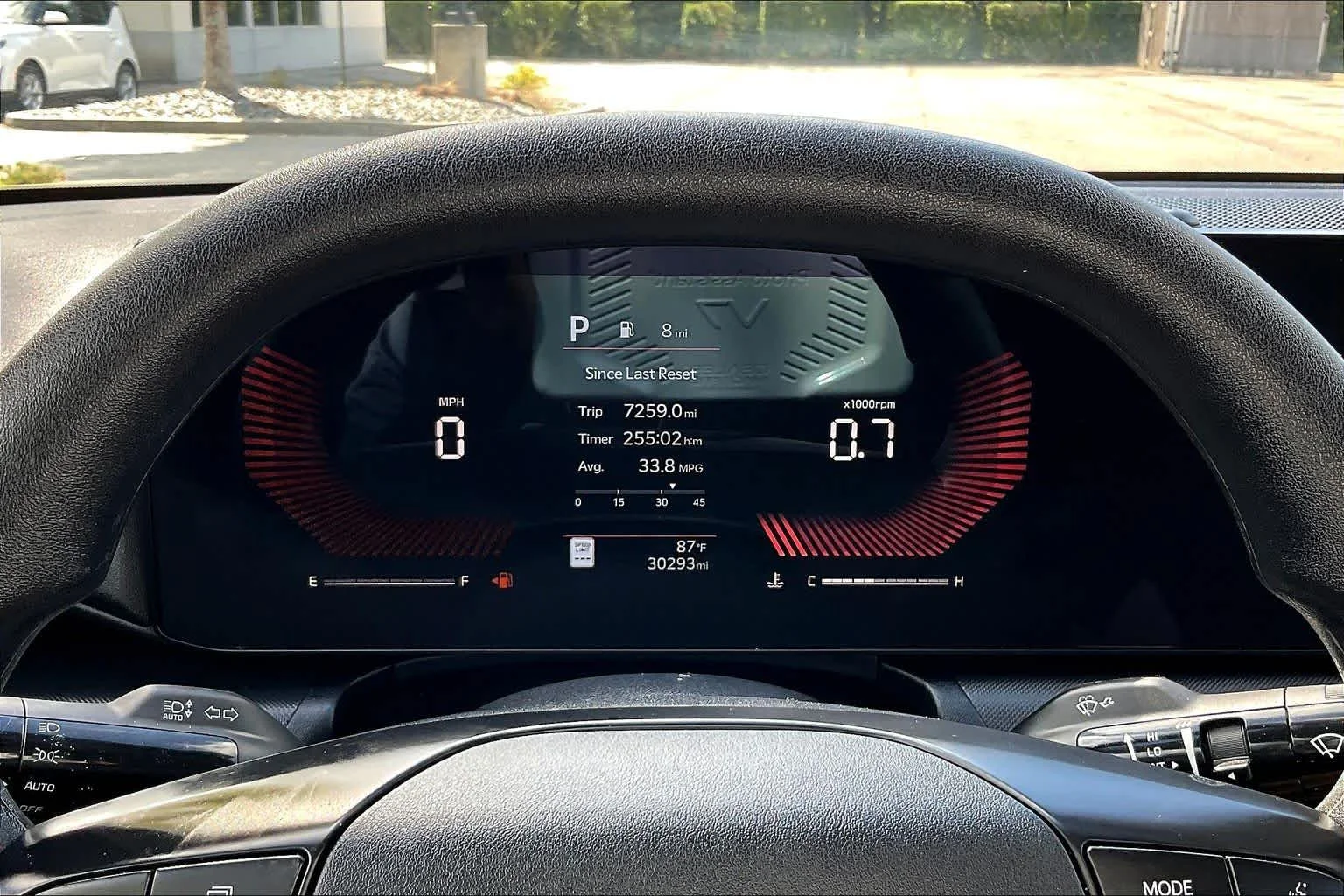 2025 Kia K4 LXS - Photo 25