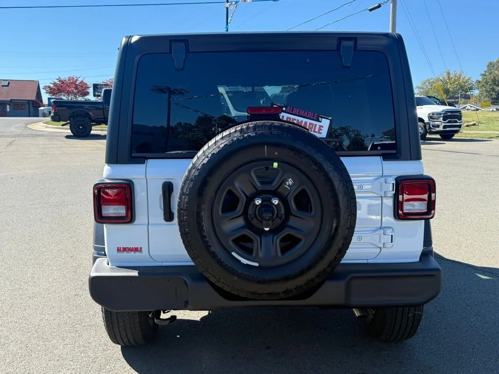 Used 2026 White Jeep Sport image 4