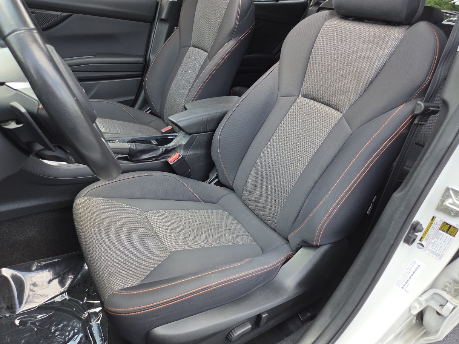 Used 2022 Crystal White Pearl Subaru Premium image 28