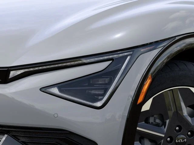New 2026 Wolf Gray Kia LIGHT image 10