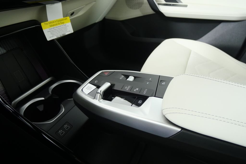 2026 BMW X1 28i - Photo 24