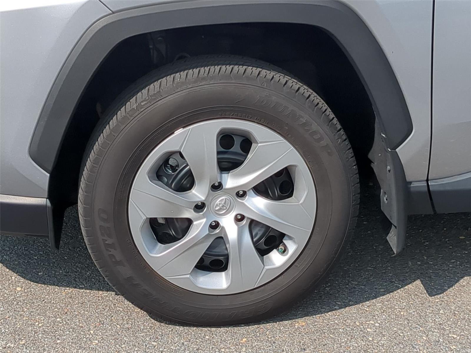 Used 2025 Silver Sky Metallic Toyota LE image 10