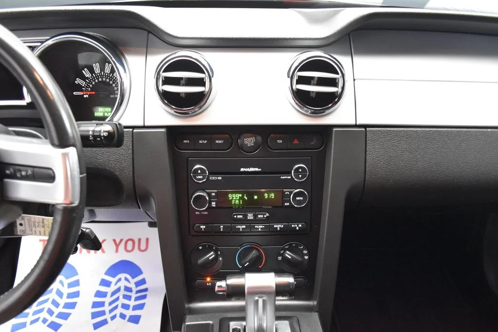 Used 2008 Gray Ford GT Deluxe image 12