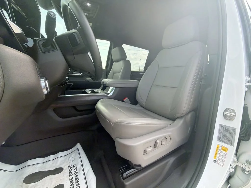2024 GMC Sierra 2500HD SLT - Photo 17