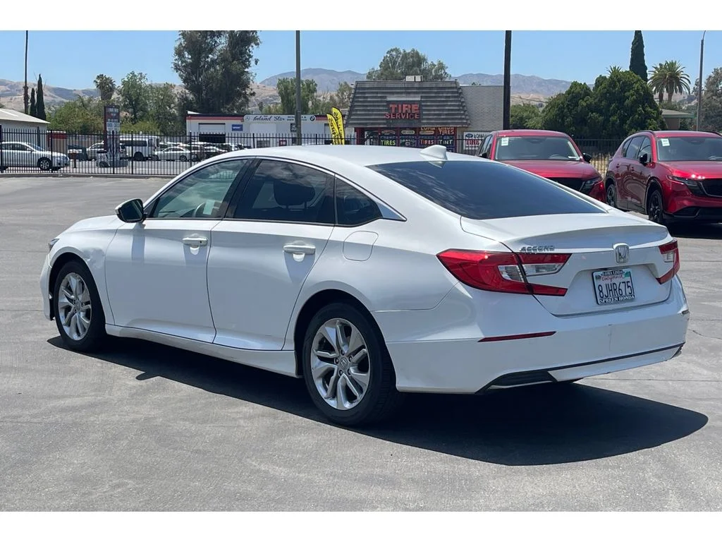 Used 2019 Platinum White Pearl Honda LX 1.5T image 3