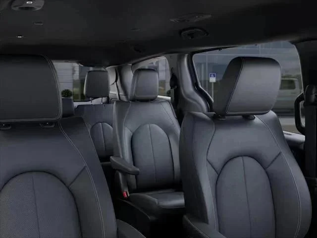 2026 Chrysler Voyager LX - Photo 52