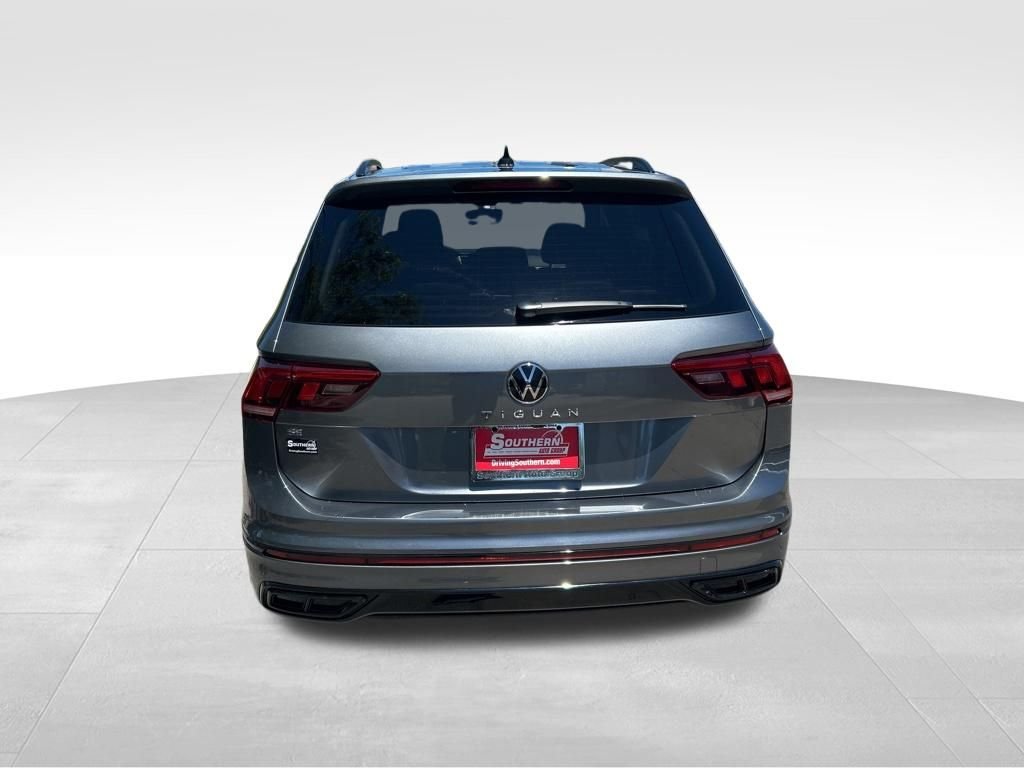 Used 2024 Gray Volkswagen 2.0T SE R-Line Black image 6