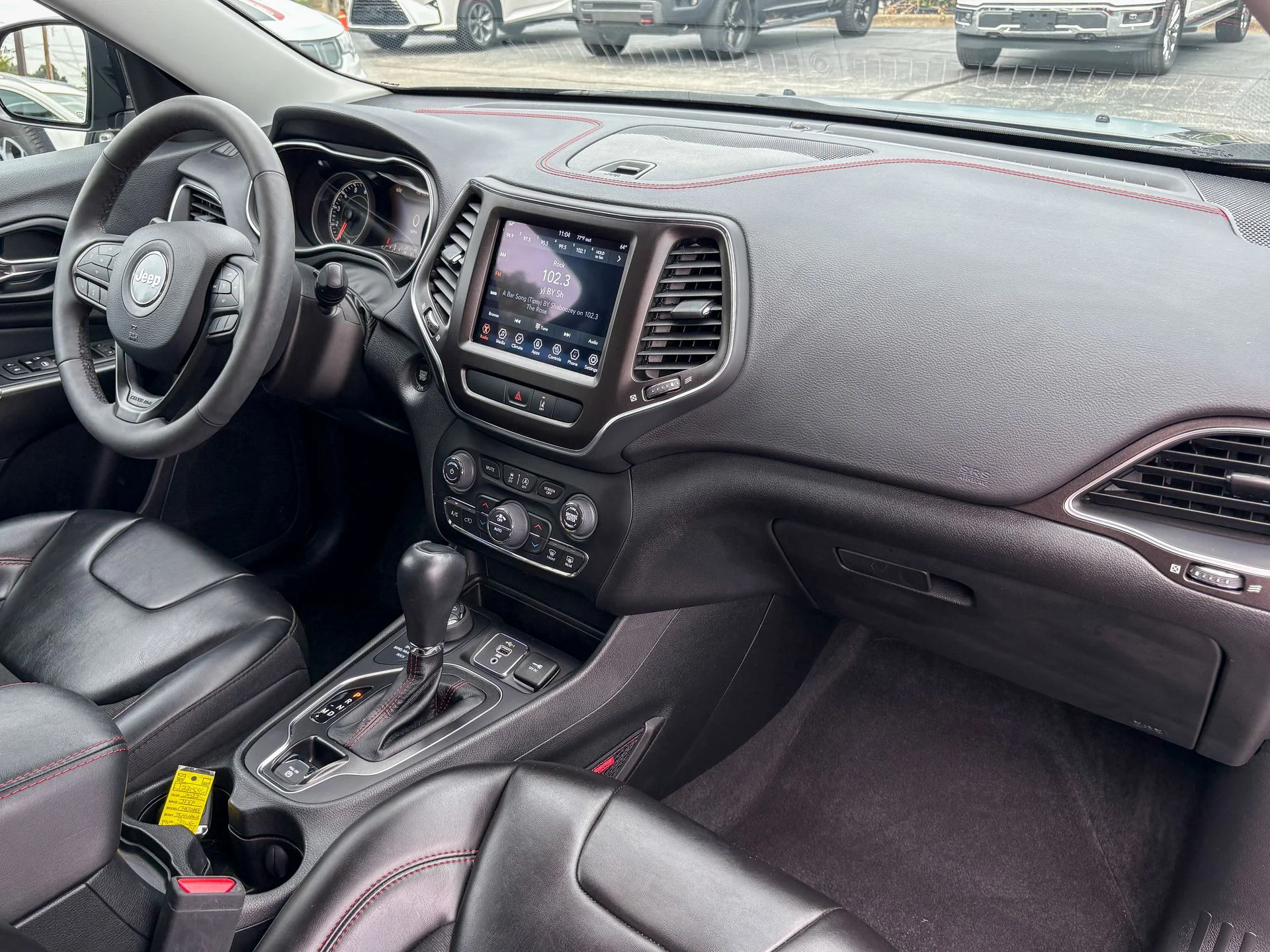 Used 2022 Gray Jeep Trailhawk image 26