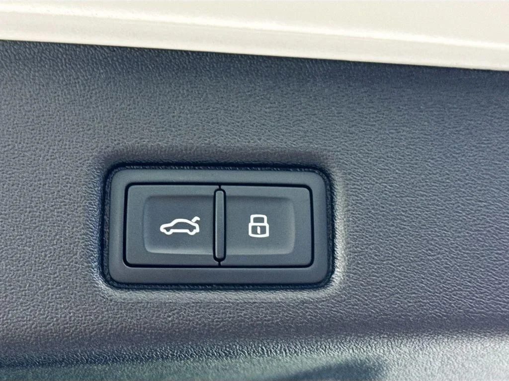 2025 Audi New Q5 Premium - Photo 19
