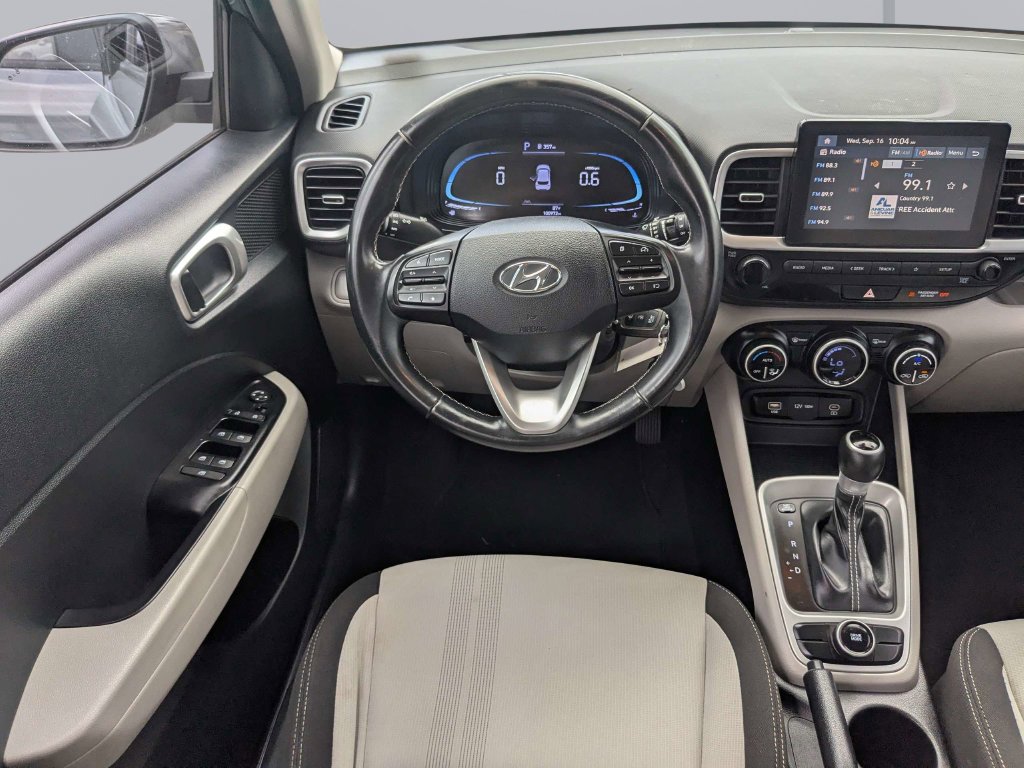Used 2023 Gray Hyundai SEL image 20