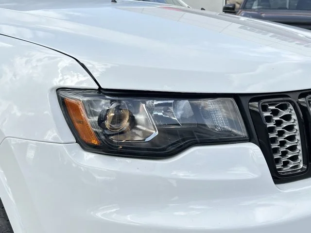 Used 2019 Bright White Clearcoat Jeep Altitude image 15