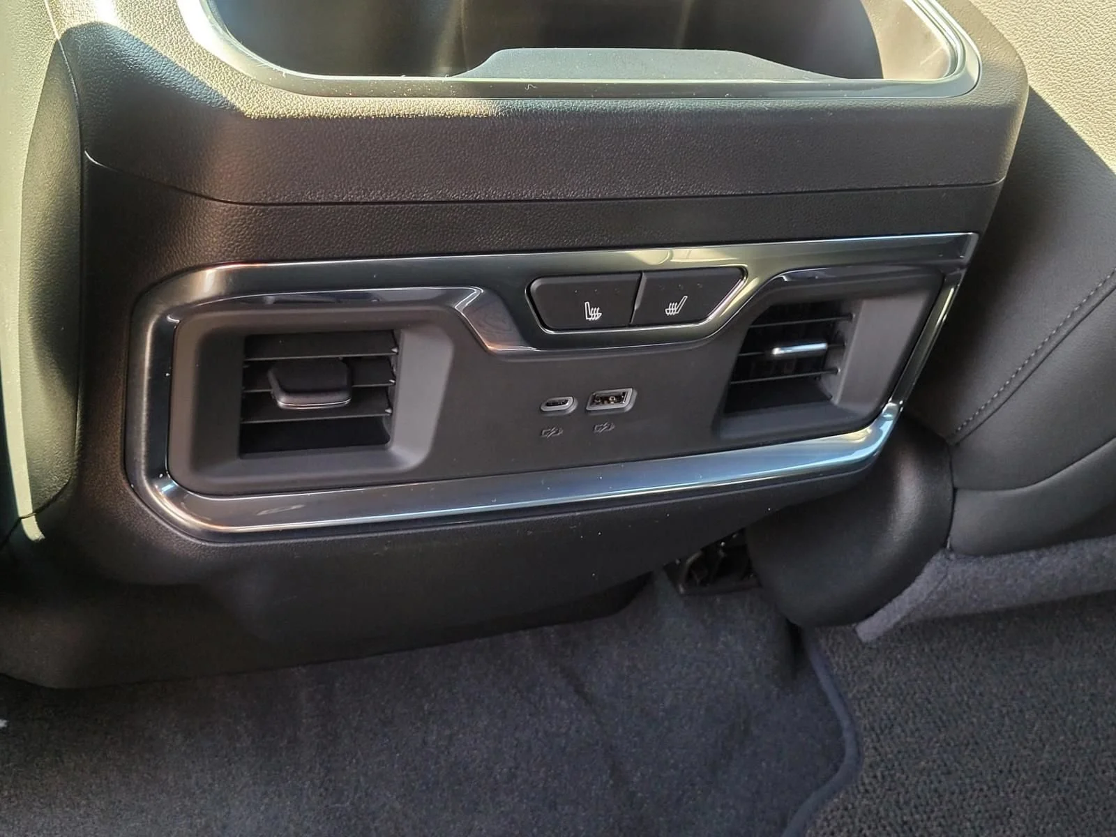2026 Chevrolet Silverado 1500 High Country - Photo 12