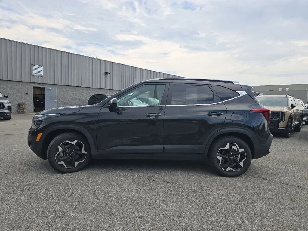 Used 2024 Black Kia EX image 13