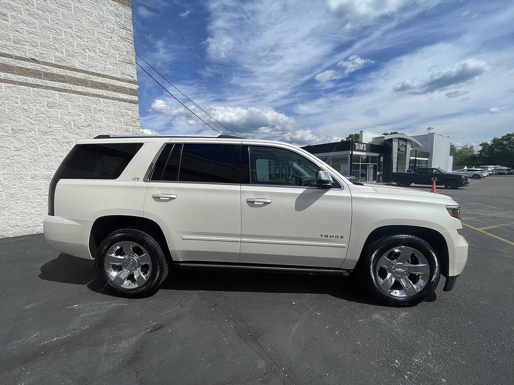 Used 2015 WHITE DIAMOND TRICOAT Chevrolet LTZ image 13