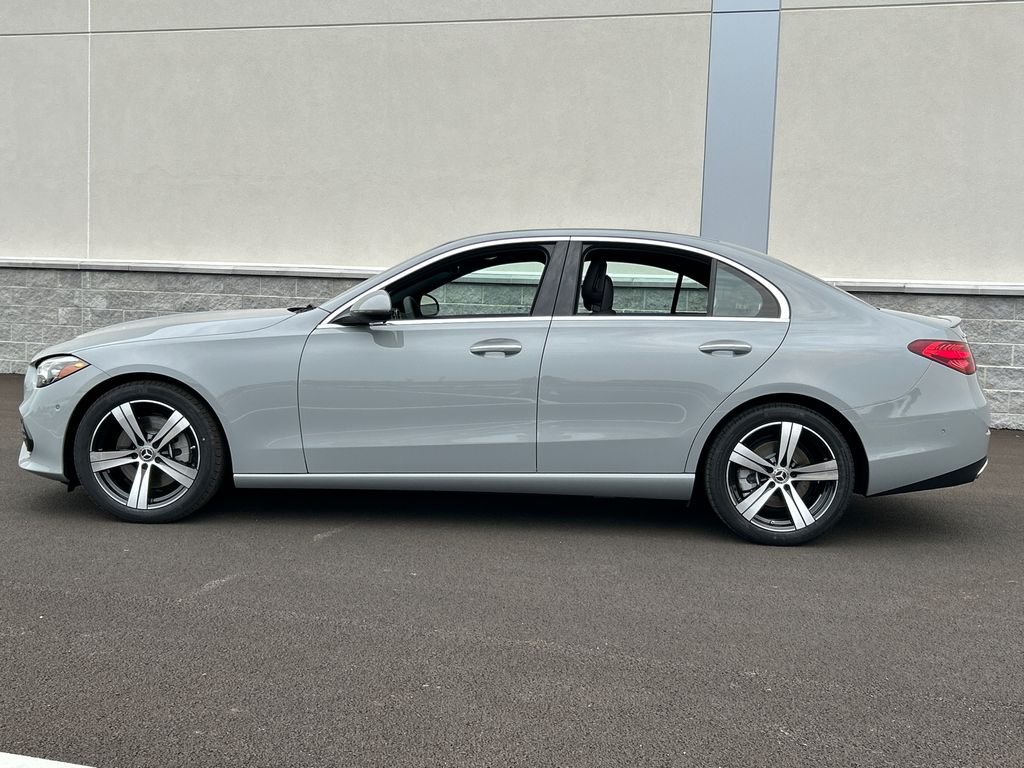 New 2026 MANUFAKTUR Alpine Grey Mercedes-Benz C 300 image 4