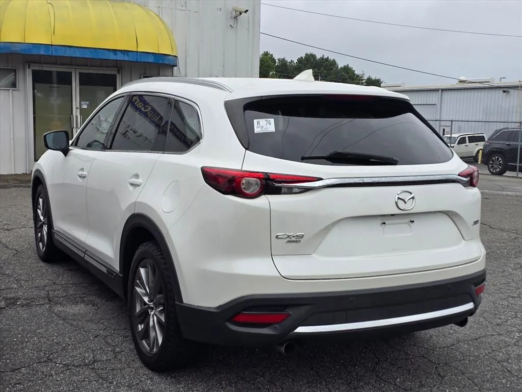 Used 2018 White Mazda Grand Touring image 12